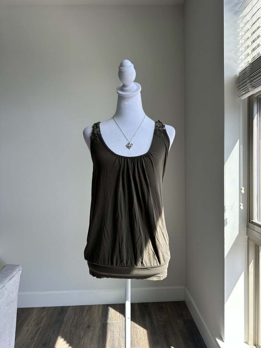 twentyone Olive Green Crochet Macrame Back Tank Top Size S